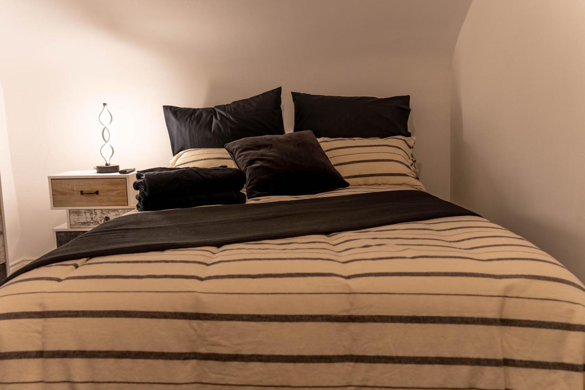 Lodging In Carrickfergus Centre Εξωτερικό φωτογραφία